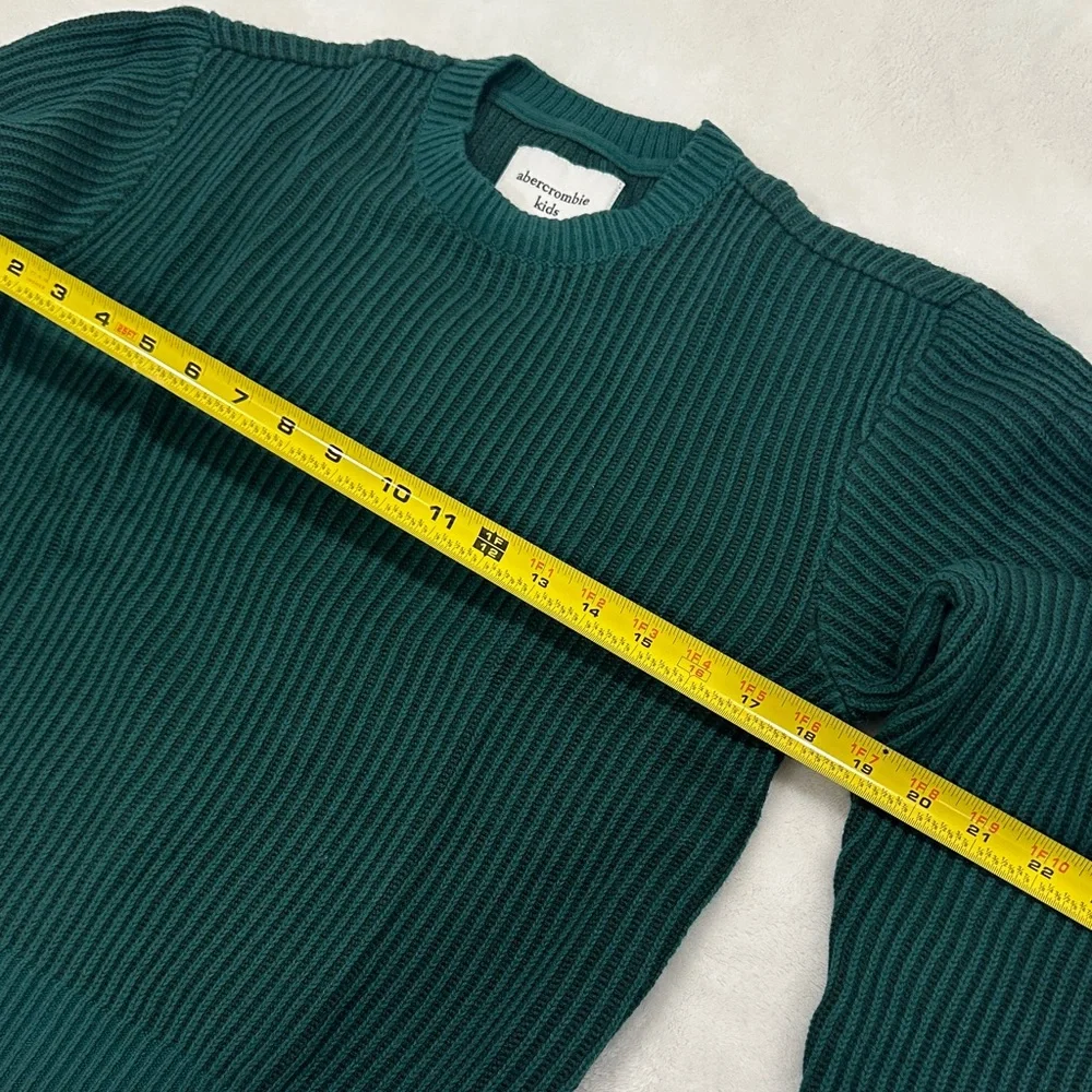 Abercrombie kids green Sweater 11/12 - Picture 7 of 9